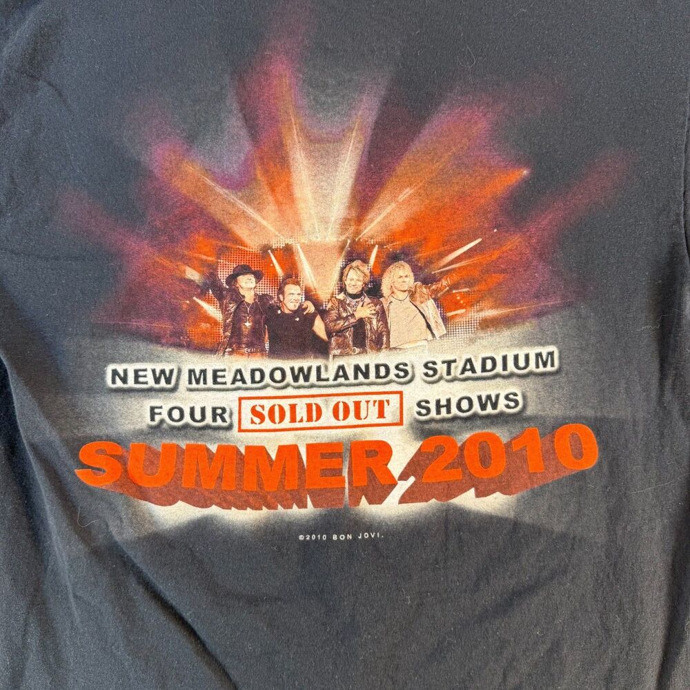 Bon Jovi 2010 Tour Band Tee Men’s Medium Black Concert Shirt